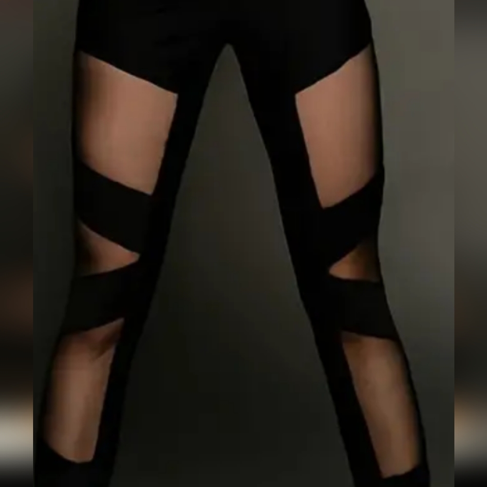Kind a Shiny Bandage leggins. Cool Stylish exercise gym pants @Cosmetics bag